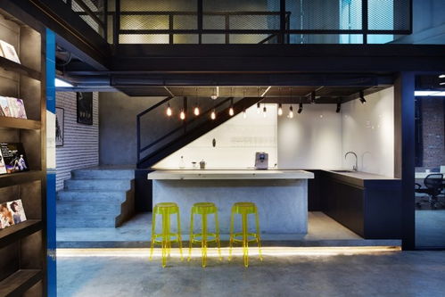 工业与潮流的碰撞 合肥传媒公司办公室设计新风尚